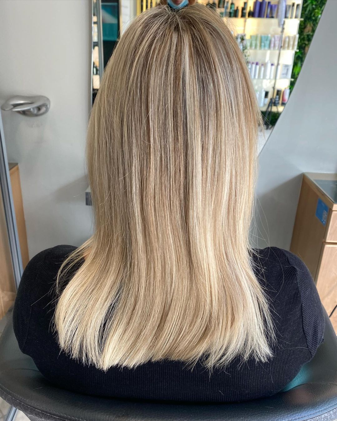 BEFORE AND AFTER HAIR EXTENSIONS AT THE CUTTING STUDIO HAIRDRESSERS IN HIGH WYCOMBE BEFORE AND AFTER HAIR EXTENSIONS AT THE CUTTING STUDIO HAIRDRESSERS IN HIGH WYCOMBE